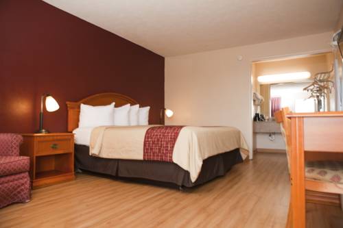 Imagen de la habitación del Hotel Red Roof Inn and Suites Jackson, Tn. Foto 16