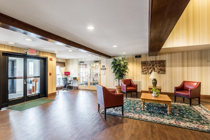 Imagen del bar/restaurante del Hotel Red Roof Inn and Suites Knoxville East. Foto 2