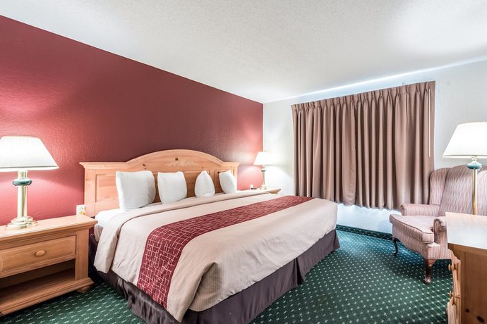 Imagen de la habitación del Hotel Red Roof Inn and Suites Knoxville East. Foto 15