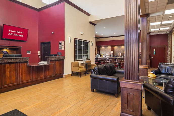 Imagen de los interiores del Hotel Red Roof Inn and Suites Lake Orion/ Auburn Hills. Foto 18