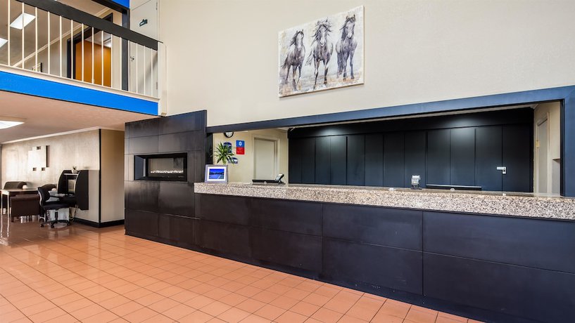 Imagen de los interiores del Hotel Red Roof Inn and Suites Lexington - Hamburg. Foto 18