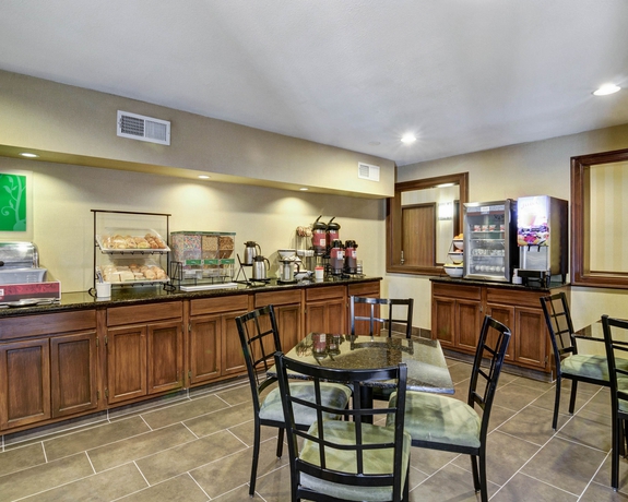 Imagen del bar/restaurante del Hotel Red Roof Inn and Suites Little Rock. Foto 3