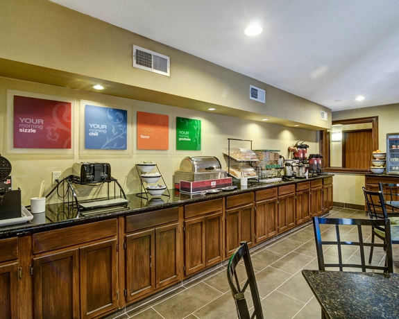 Imagen del bar/restaurante del Hotel Red Roof Inn and Suites Little Rock. Foto 6