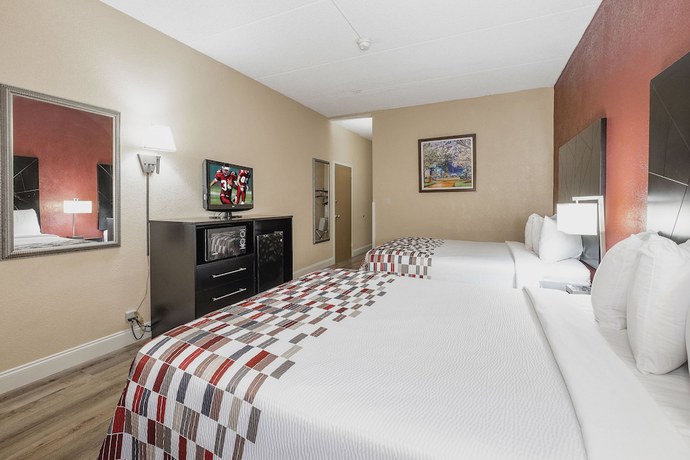 Imagen de la habitación del Hotel Red Roof Inn and Suites Macon. Foto 14