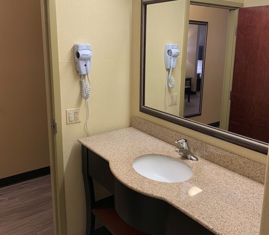 Imagen de la habitación del Hotel Red Roof Inn and Suites Mifflinville. Foto 12