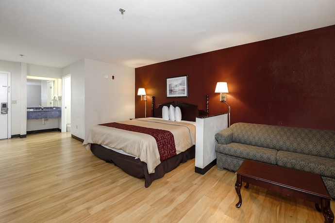 Imagen de la habitación del Hotel Red Roof Inn and Suites Mobile Sw &ndash; I-10. Foto 11