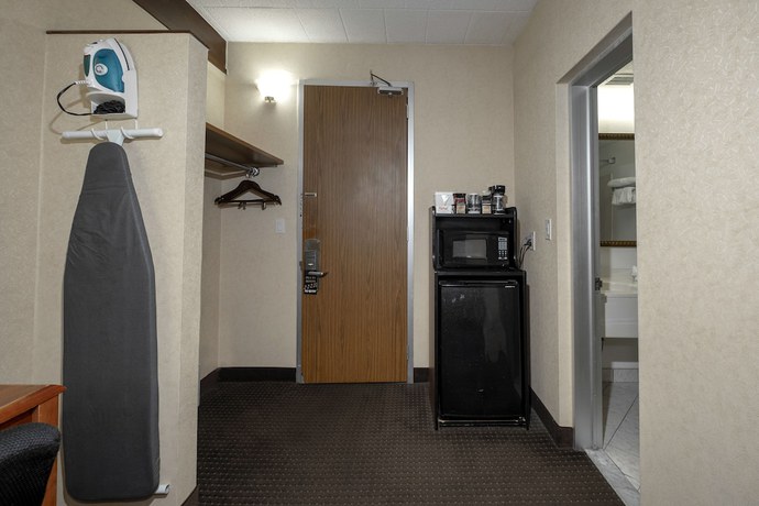 Imagen de la habitación del Hotel Red Roof Inn and Suites Newark - University. Foto 3