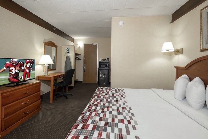 Imagen de la habitación del Hotel Red Roof Inn and Suites Newark - University. Foto 5