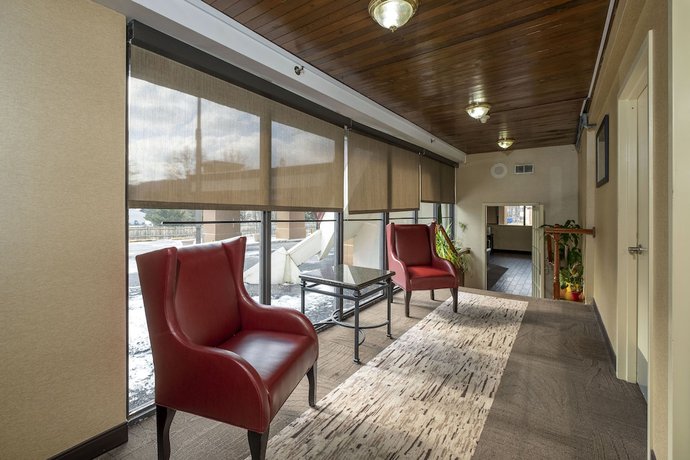 Imagen de los interiores del Hotel Red Roof Inn and Suites Newark - University. Foto 16
