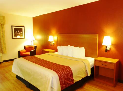 Imagen de la habitación del Hotel Red Roof Inn and Suites Newnan. Foto 4