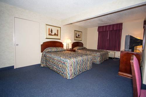 Imagen de la habitación del Hotel Red Roof Inn and Suites Newport News. Foto 2