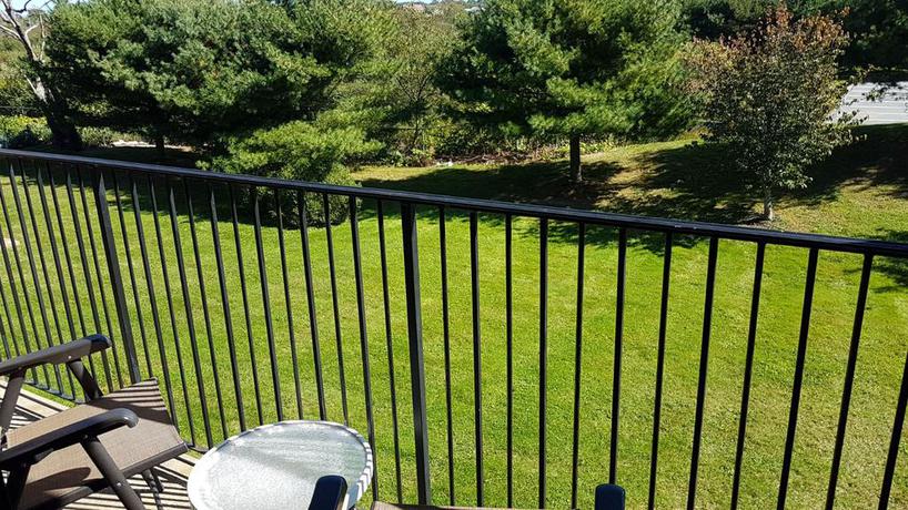 Imagen de los exteriores del Hotel Red Roof Inn and Suites Newport &ndash; Middletown, Ri. Foto 4