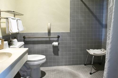 Imagen de la habitación del Hotel Red Roof Inn and Suites Omaha - Council Bluffs. Foto 3