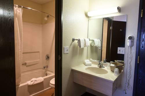 Imagen de la habitación del Hotel Red Roof Inn and Suites Omaha - Council Bluffs. Foto 6