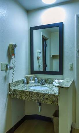 Imagen de la habitación del Hotel Red Roof Inn and Suites Piqua - I-75. Foto 8
