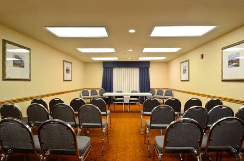 Imagen de la habitación del Hotel Red Roof Inn and Suites Stafford. Foto 2
