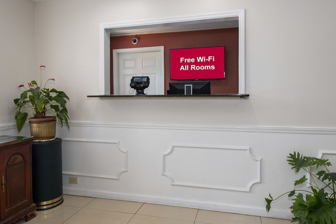 Imagen de los interiores del Hotel Red Roof Inn and Suites Wilson. Foto 18