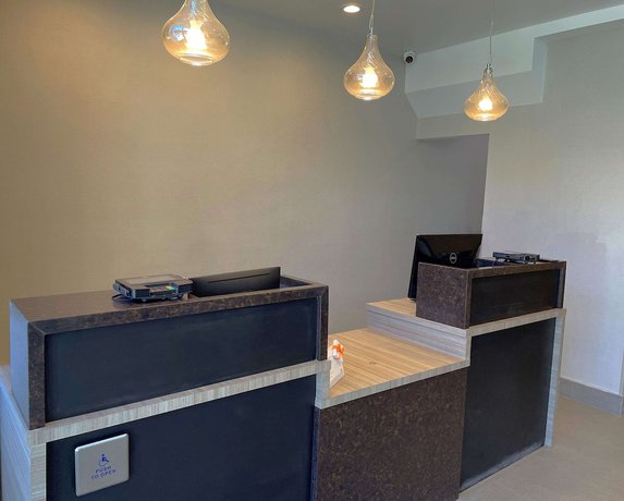 Imagen de los interiores del Hotel Red Roof PLUS+ Brooklyn - Flatbush Ave. Foto 13