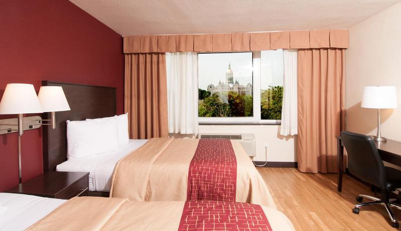 Imagen de la habitación del Hotel Red Roof PLUS Hartford Downtown. Foto 6