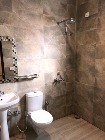 Imagen general del Hotel Red Sapphire, Moradabad. Foto 3