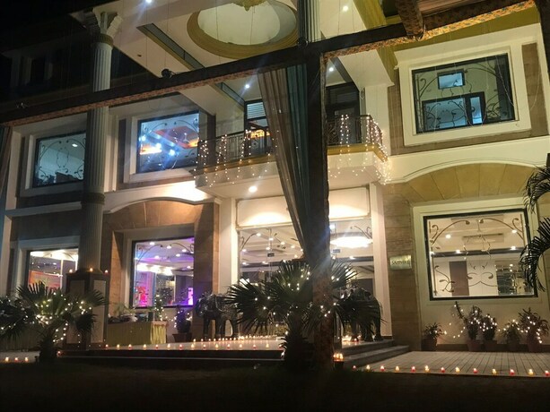 Imagen general del Hotel Red Sapphire, Moradabad. Foto 10