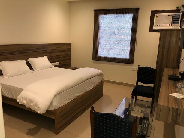 Imagen de la habitación del Hotel Red Sapphire, Moradabad. Foto 21