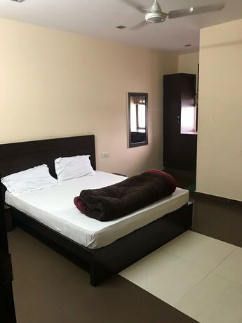 Imagen de la habitación del Hotel Red Sapphire, Moradabad. Foto 23
