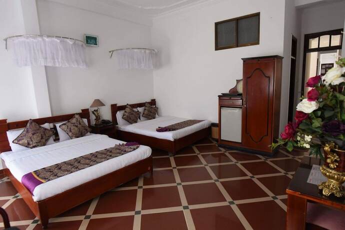 Imagen de la habitación del Hotel Red Sun. Foto 5