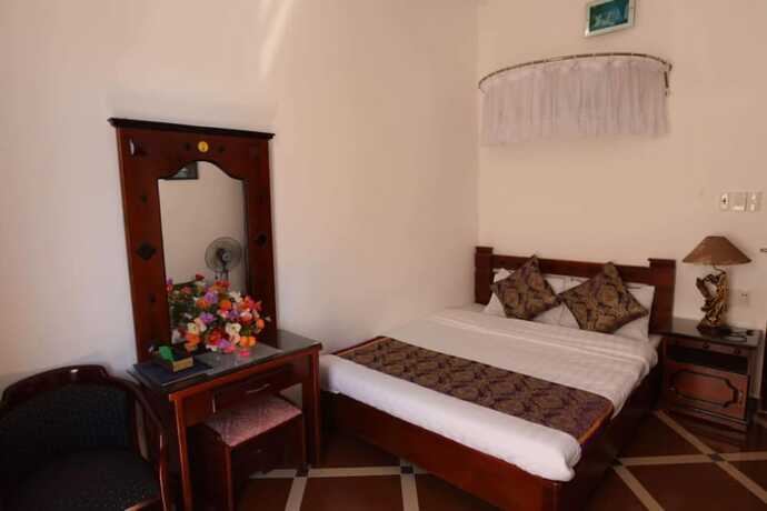 Imagen de la habitación del Hotel Red Sun. Foto 7