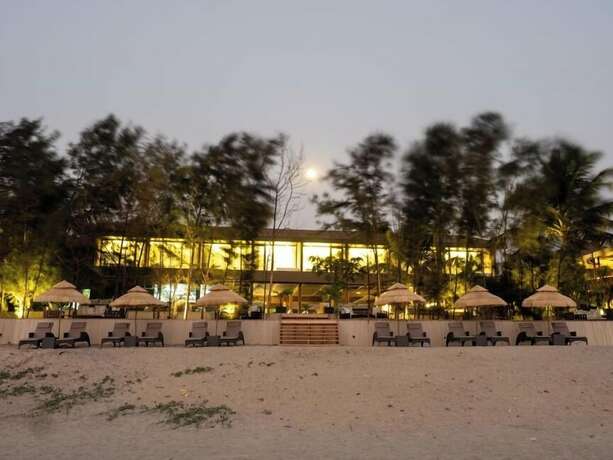 Imagen general del Hotel Red Thread Morjim. Foto 1