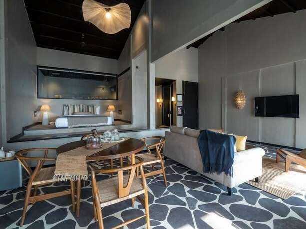 Imagen general del Hotel Red Thread Morjim. Foto 6