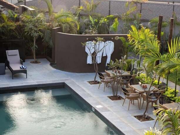 Imagen general del Hotel Red Thread Morjim. Foto 7