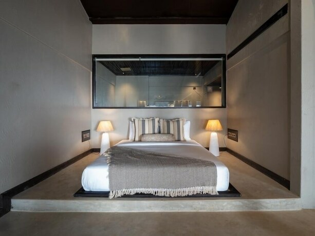 Imagen general del Hotel Red Thread Morjim. Foto 9