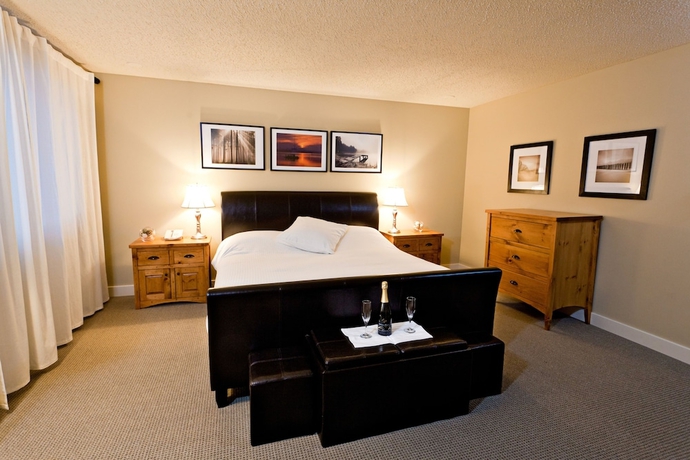 Imagen de la habitación del Hotel Red Tree Lodge. Foto 5
