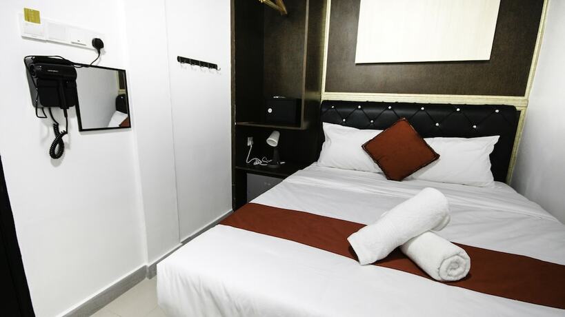 Imagen general del Hotel Red Velvet Inn. Foto 5