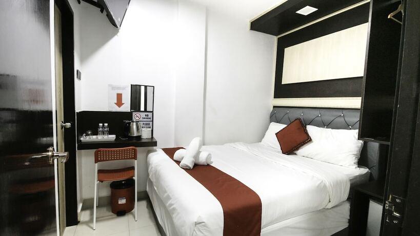 Imagen general del Hotel Red Velvet Inn. Foto 9