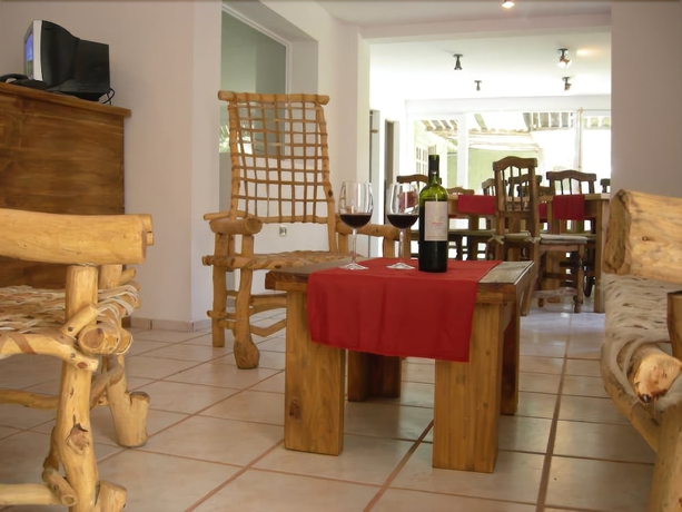 Imagen de los interiores del Hotel Red Wine Club. Foto 15