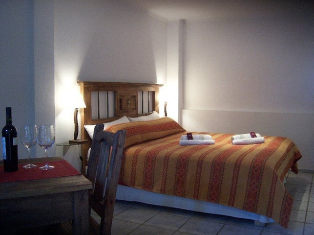 Imagen de la habitación del Hotel Red Wine Club. Foto 8