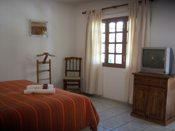 Imagen de la habitación del Hotel Red Wine Club. Foto 14