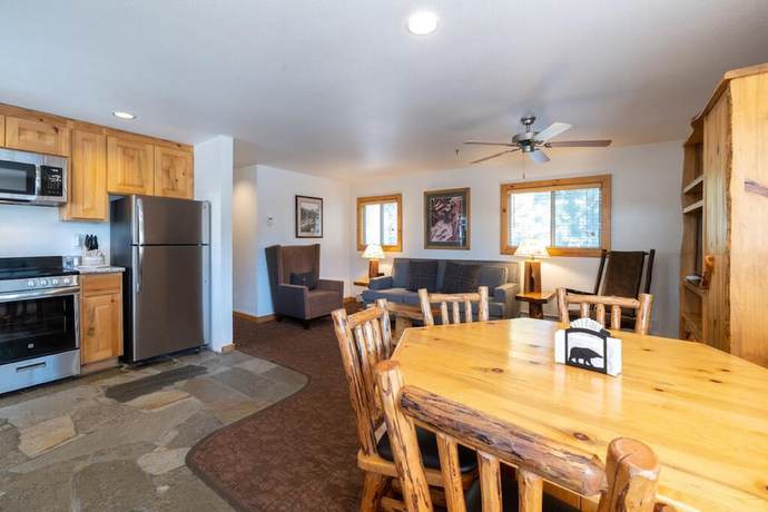 Imagen de la habitación del Hotel Red Wolf Lakeside Lodge. Foto 15
