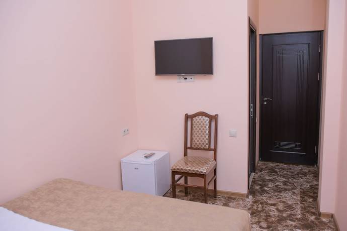 Imagen de la habitación del Hotel Red Yerevan. Foto 3