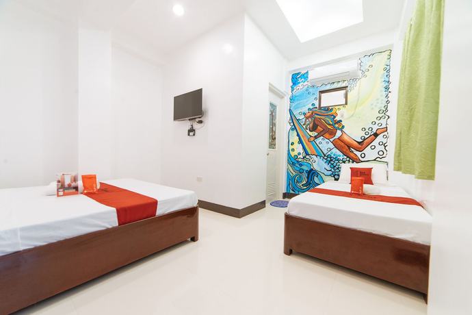 Imagen de la habitación del Hotel RedDoorz @ Bonifacio Extn Baler. Foto 11