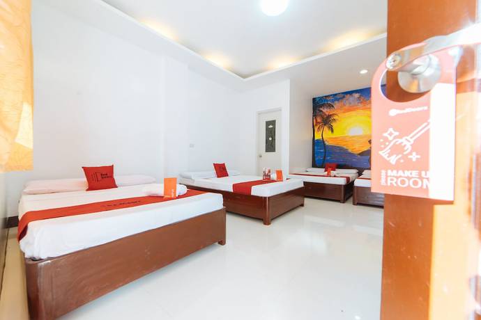 Imagen de la habitación del Hotel RedDoorz @ Bonifacio Extn Baler. Foto 15