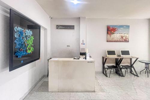 Imagen general del Hotel RedDoorz Capsule at Batu Tulis. Foto 14