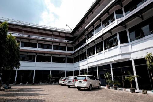 Imagen general del Hotel RedDoorz @ Cempaka Putih Jambi. Foto 5