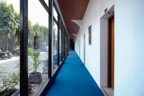 Imagen general del Hotel RedDoorz @ Cempaka Putih Jambi. Foto 10