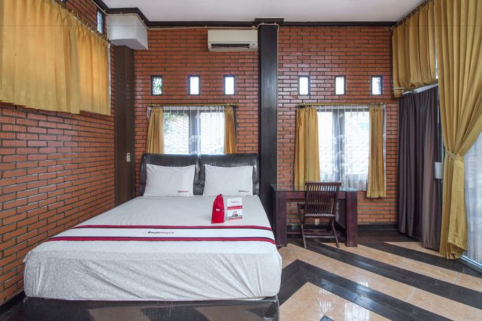 Imagen de la habitación del Hotel RedDoorz @ Cilandak Timur. Foto 4