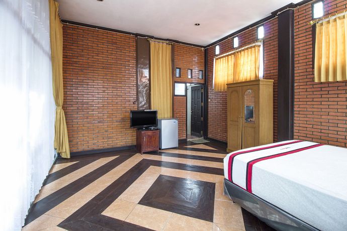 Imagen de la habitación del Hotel RedDoorz @ Cilandak Timur. Foto 8