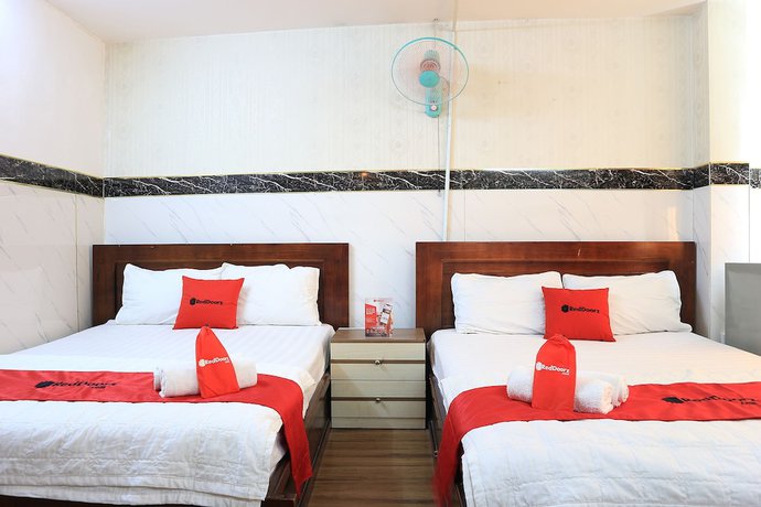 Imagen de la habitación del Hotel RedDoorz @ Cong Hoa Street. Foto 6