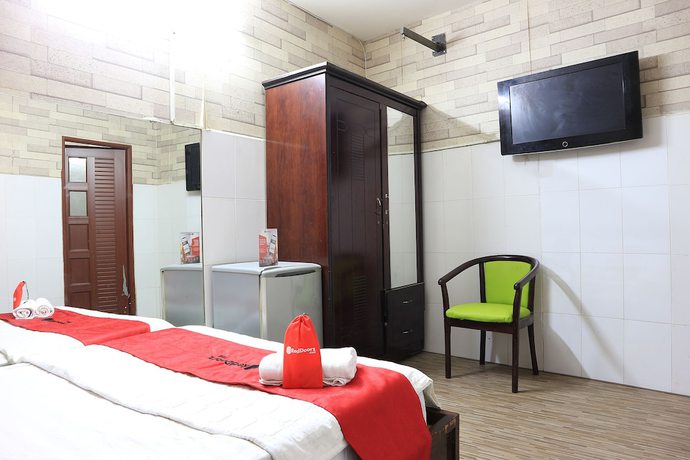 Imagen de la habitación del Hotel RedDoorz @ Cong Hoa Street. Foto 7